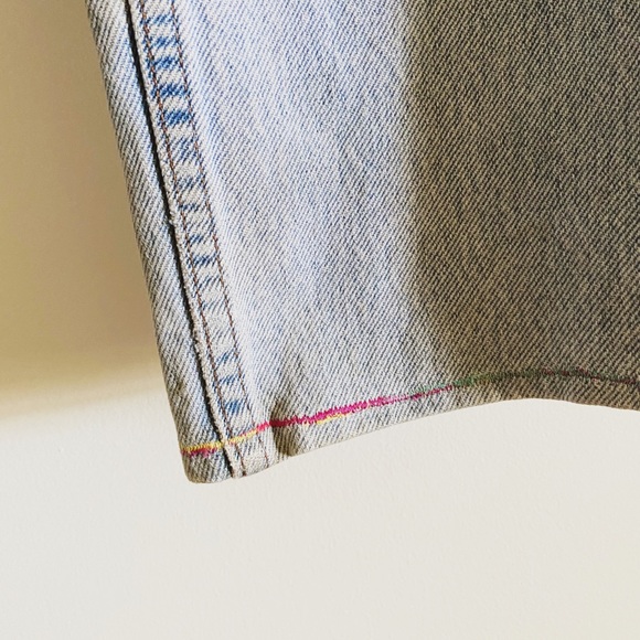 Unique Vintage Levi’s with Rainbow Stitching - Picture 6 of 9